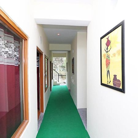 Oyo 13728 Hotel Kempty Valley View Hotel & Restaurant มัสซูรี ภายนอก รูปภาพ